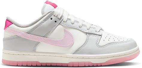 nike dunks pink foam black|Nike dunks low 520 pink.